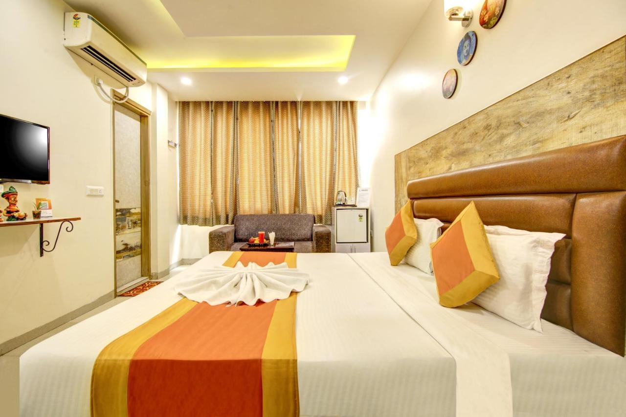Gracious By Vishesh Hotels & Home Stay Нью-Делі Екстер'єр фото