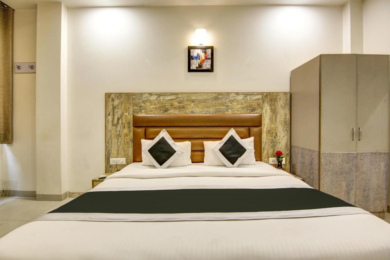 Gracious By Vishesh Hotels & Home Stay Нью-Делі Екстер'єр фото
