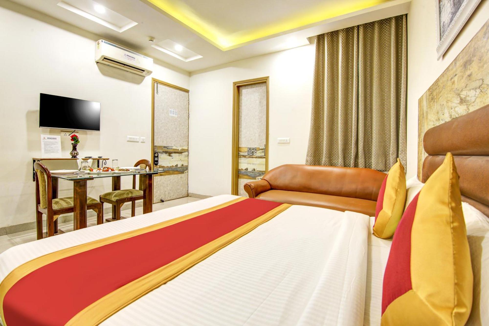 Gracious By Vishesh Hotels & Home Stay Нью-Делі Екстер'єр фото