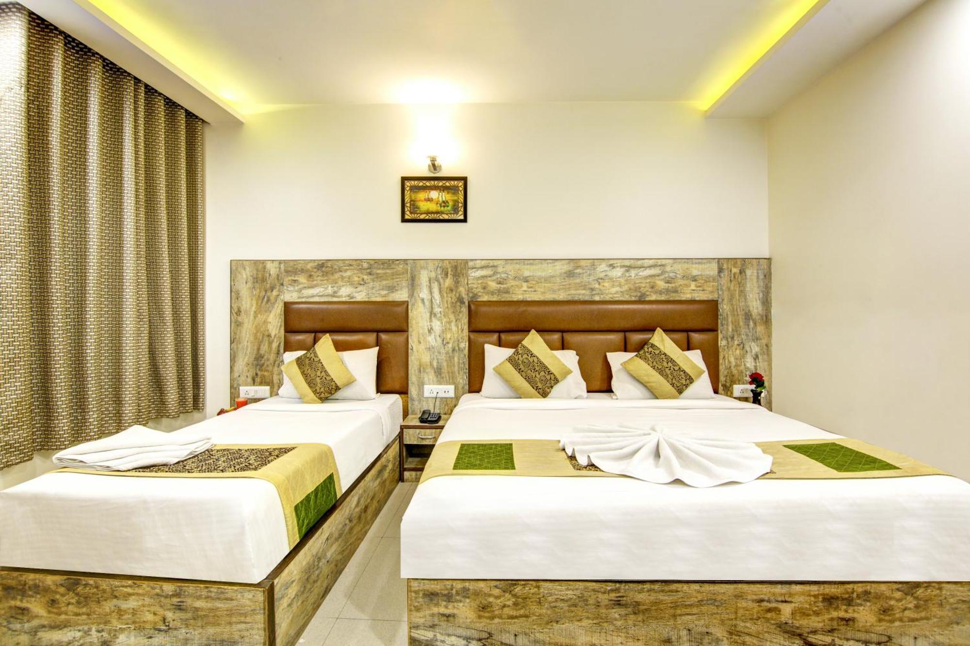 Gracious By Vishesh Hotels & Home Stay Нью-Делі Екстер'єр фото